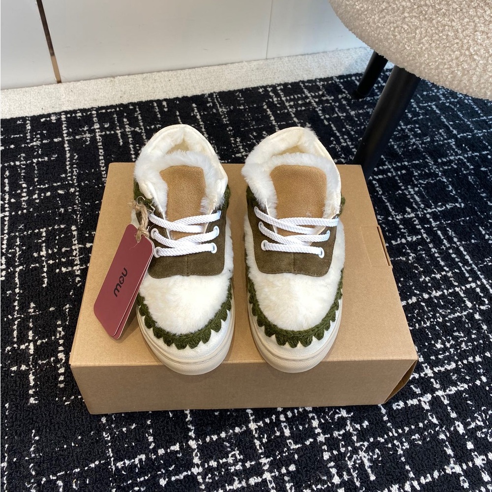 Mou White & Olive Green Sherpa-Lined Ankle Booties